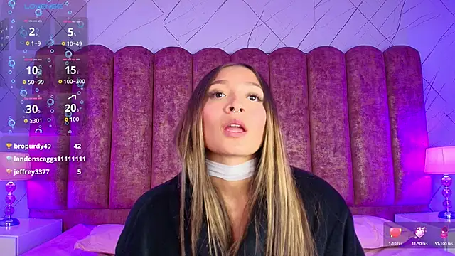 Victoria_Adams14's cam snapshot