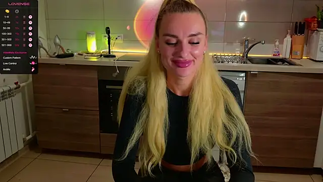 MissLovex's cam snapshot