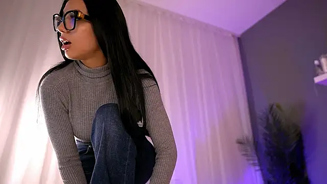 BetsyGonzale's cam snapshot