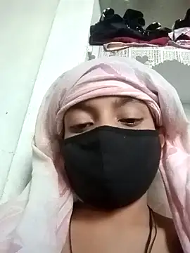 Quenn-Jiya752's cam snapshot