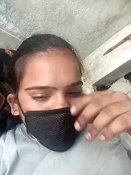 Ok_pooja's cam snapshot