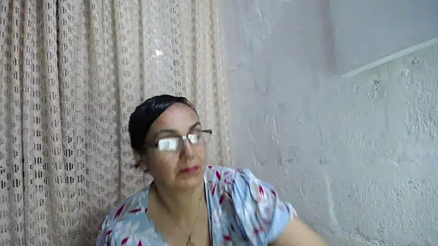 gabbyparker_'s cam snapshot