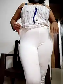 Love_Foreverr12's cam snapshot