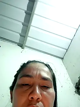 single-mother-indecent-'s cam snapshot