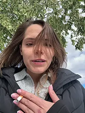 Wildmaca live sex cam