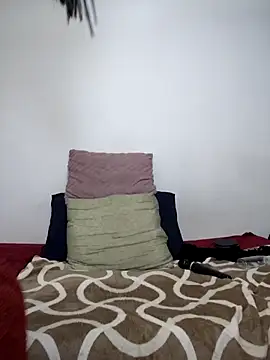 Curvy_sluty's cam snapshot