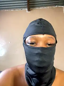 AZURUchan7's cam snapshot