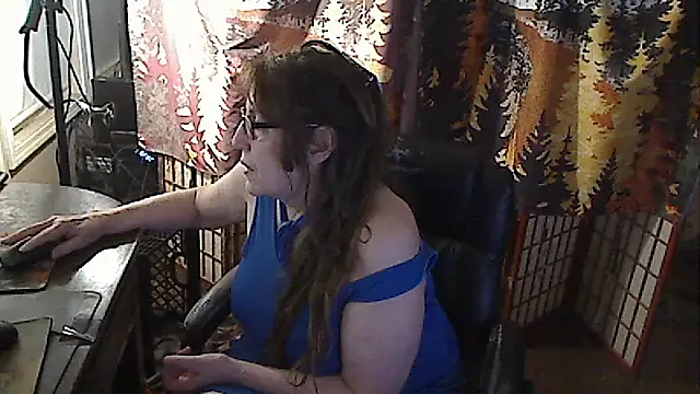 Ireallysquirt live sex cam