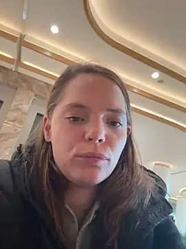 Wildmaca live sex cam