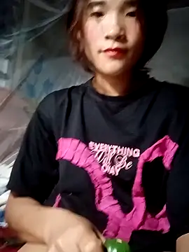 Mina-pusy's cam snapshot