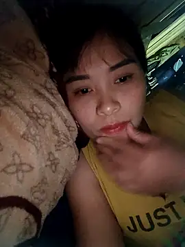 Squirrel-Pear's cam snapshot