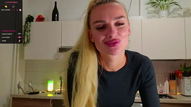 MissLovex live sex cam