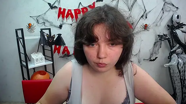 NeonilaLisova's cam snapshot