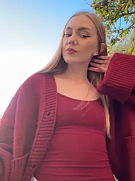 MilaMoone's cam snapshot