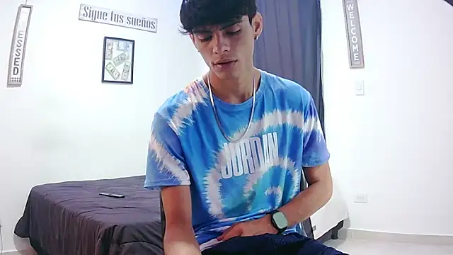 harrytomson_1 live sex cam