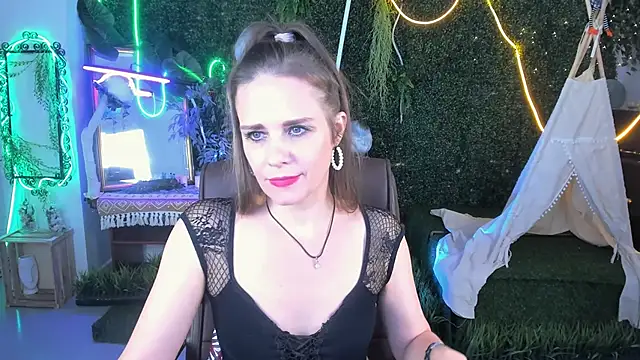 EmiliaBedy's cam snapshot