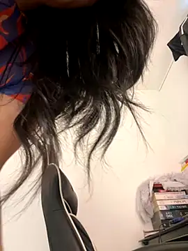 JulianaCastillo live sex cam