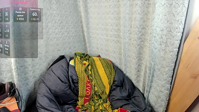 MiaLores's cam snapshot