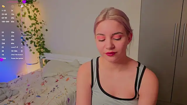 BlissBoardley's cam snapshot