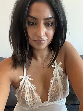 Mia_spicyy's cam snapshot