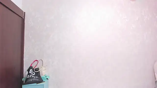 mia_vy's cam snapshot