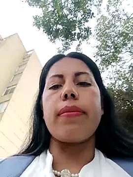 _andrea30 live sex cam