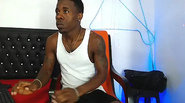 Damian_hart_24CM live sex cam