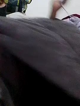 Skinny_vuet's cam snapshot