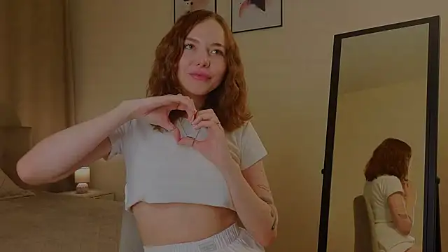 ChongBertschy's cam snapshot