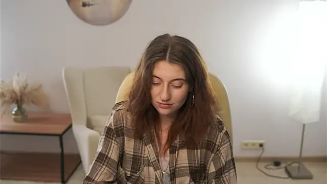 EmmalineNasir's web cam