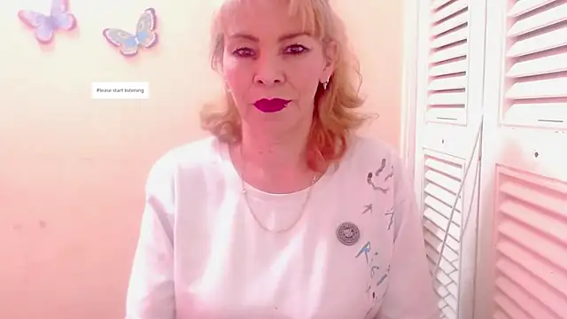 electra-mommy live sex cam