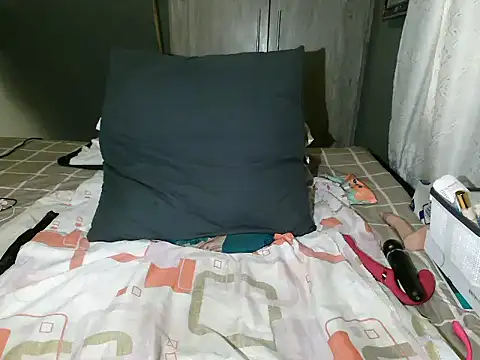 WetwetPussy31's cam snapshot