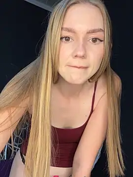 MilaMoone's cam snapshot