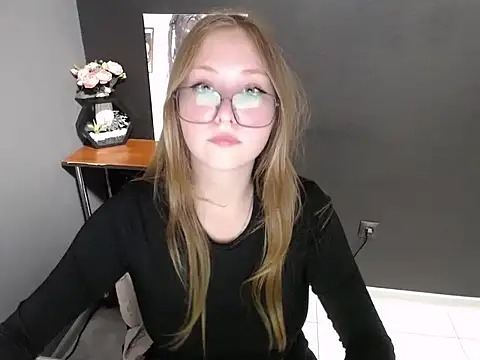 lady_minx's cam snapshot