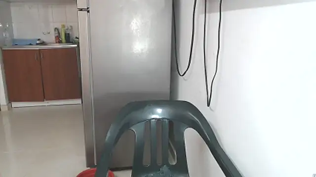 Antoneella_vz's cam snapshot