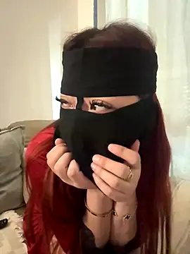 latinabhabi's cam snapshot