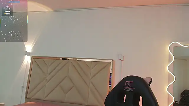 Violet_tay1's cam snapshot