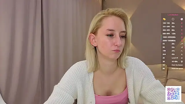 JodeeThu's cam snapshot