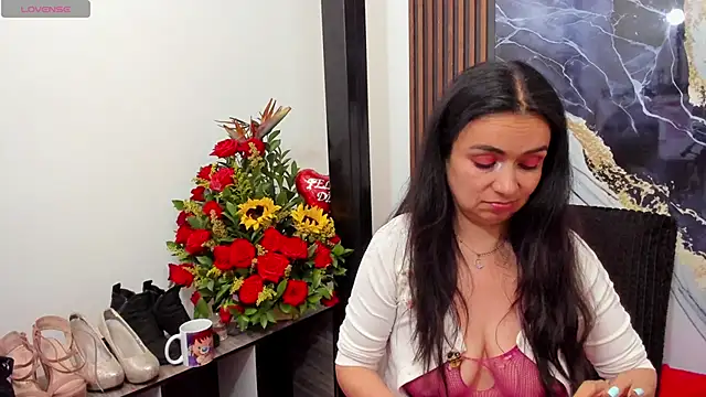 angelinee39's cam snapshot