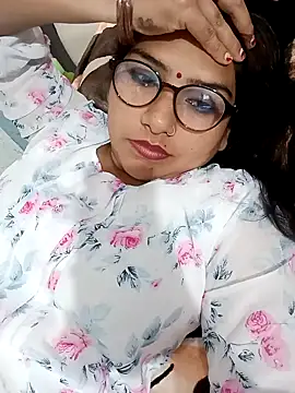 urvashi01224's cam snapshot