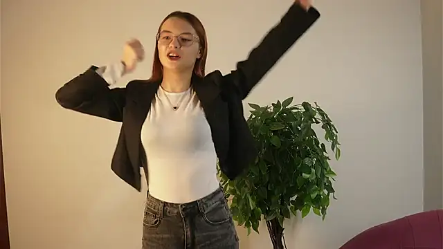 HanaTabet's cam snapshot