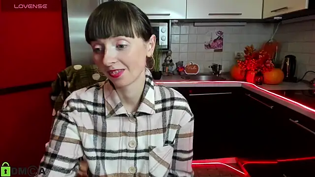 TayanaJons live sex cam