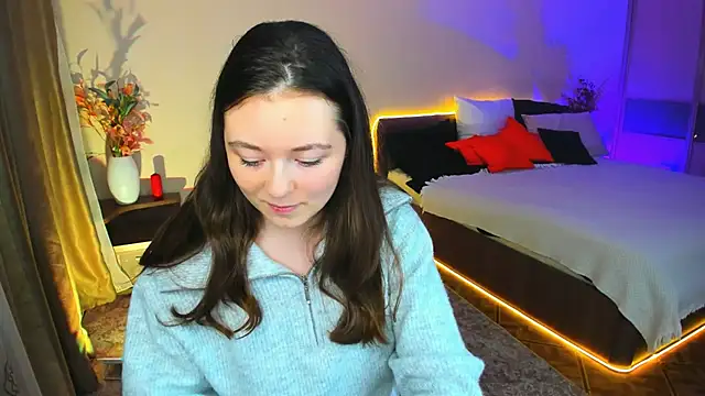 AlluringLookk's cam snapshot