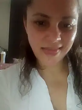 Cassandrina1's cam snapshot