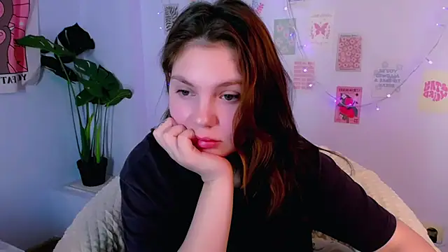 PolinaShine's cam snapshot