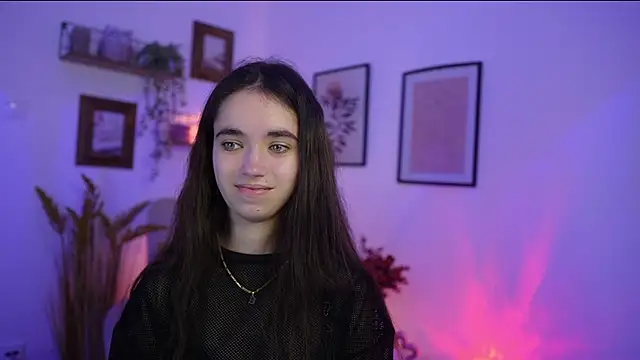 Gia_Paige18's cam snapshot