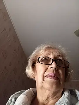 Anatolia5961's cam snapshot