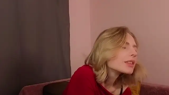 BaileyBernos's cam snapshot