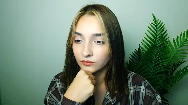 veryshygirl's cam snapshot