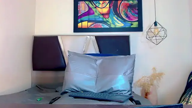 alexsandra_kiss live sex cam